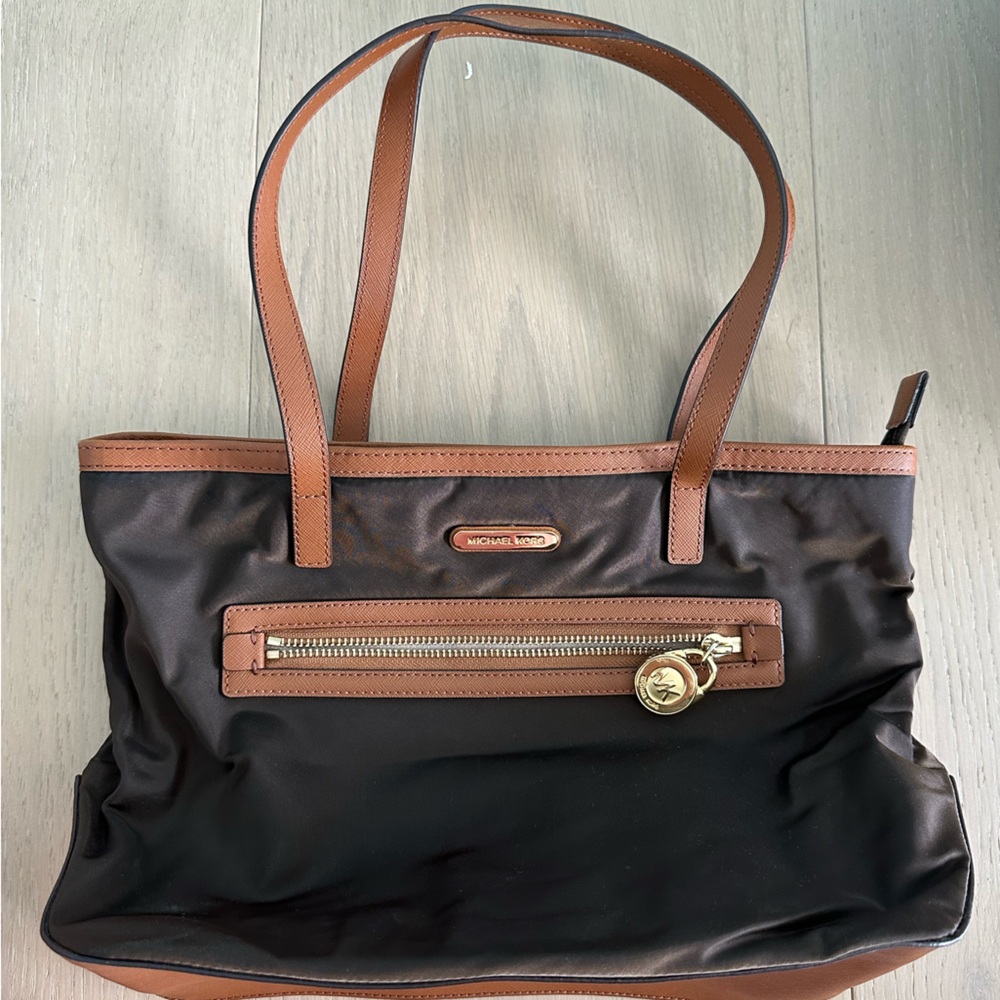 Michael Kors Black and Tan Tote Bag